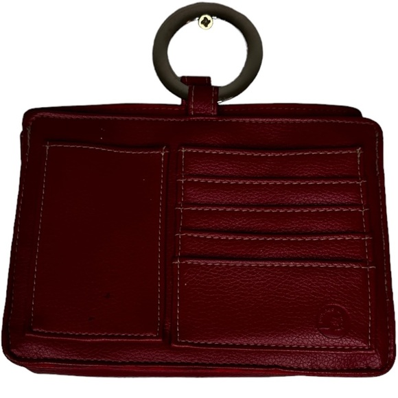 Pouchee Red Purse with Rings - Picture 4 of 4